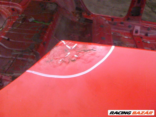 Ford Mondeo Mk3 2002 piros motorháztető  10. kép