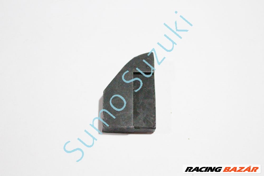 Suzuki Samurai alváz gumi elöl 71493-83001 1. kép
