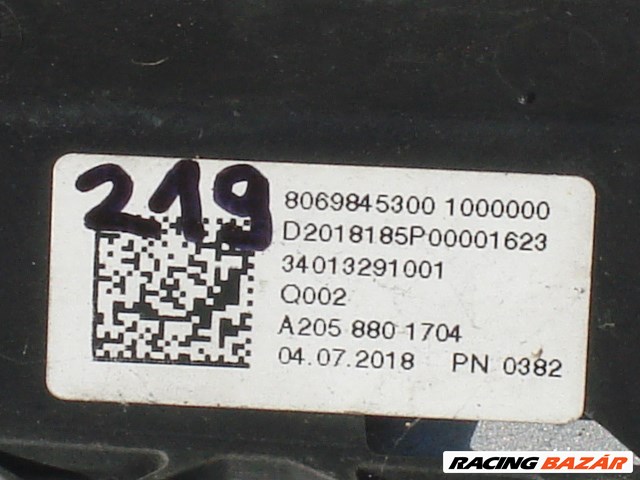 Mercedes C-Classe W205 Hűtődíszrács A2058801704  5. kép