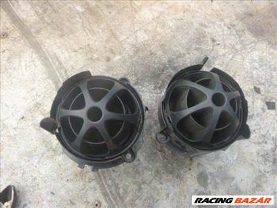 Ford Ka (2nd gen) 2010 MŰSZERFAL szellőző rács 