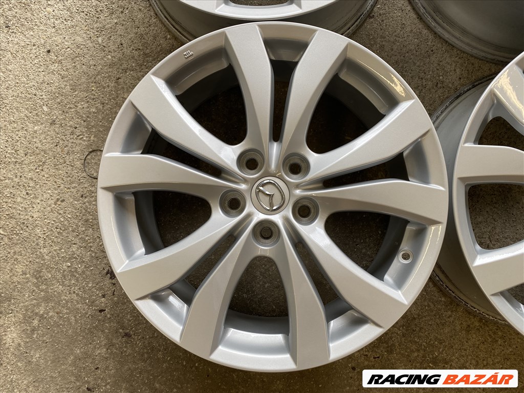 18-as, 5x114,3-as Mazda alufelni 2. kép