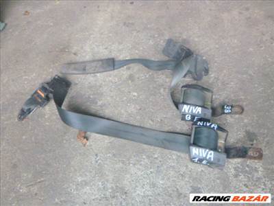 Lada Niva ELSŐ biztonsági öv 