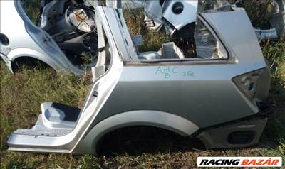 Opel Astra H Kombi bal hátsó sàrvédő hàtfallal