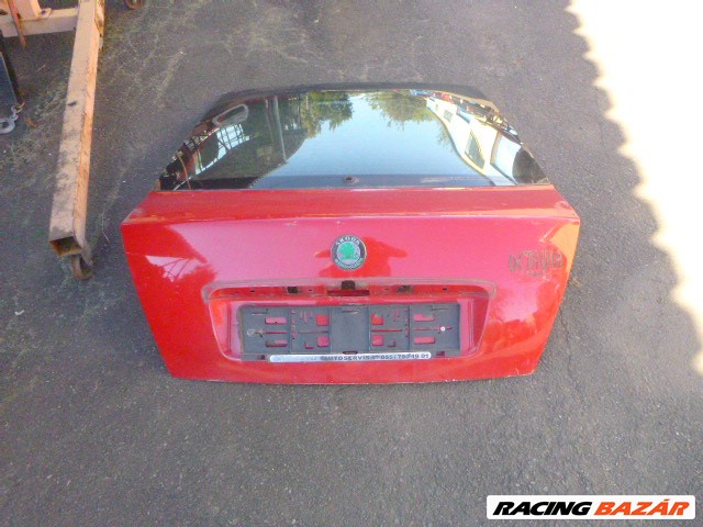 Skoda Octavia (1st gen) 2002 piros (ablaktörlőmotoros) csomagtérajtó üveg nélkül 1. kép