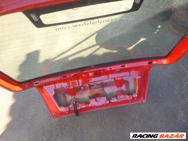 Skoda Octavia (1st gen) 2002 piros (ablaktörlőmotoros) csomagtérajtó üveg nélkül 7. kép