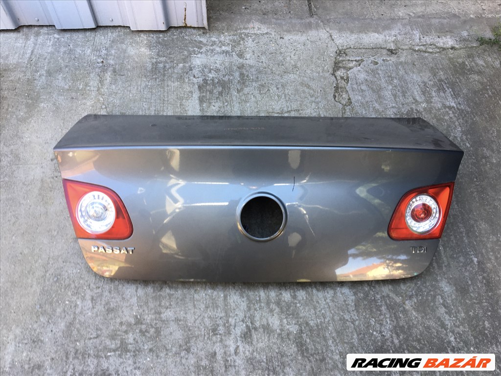 VW Passat B6 (3C) csomagtér ajtó 1. kép