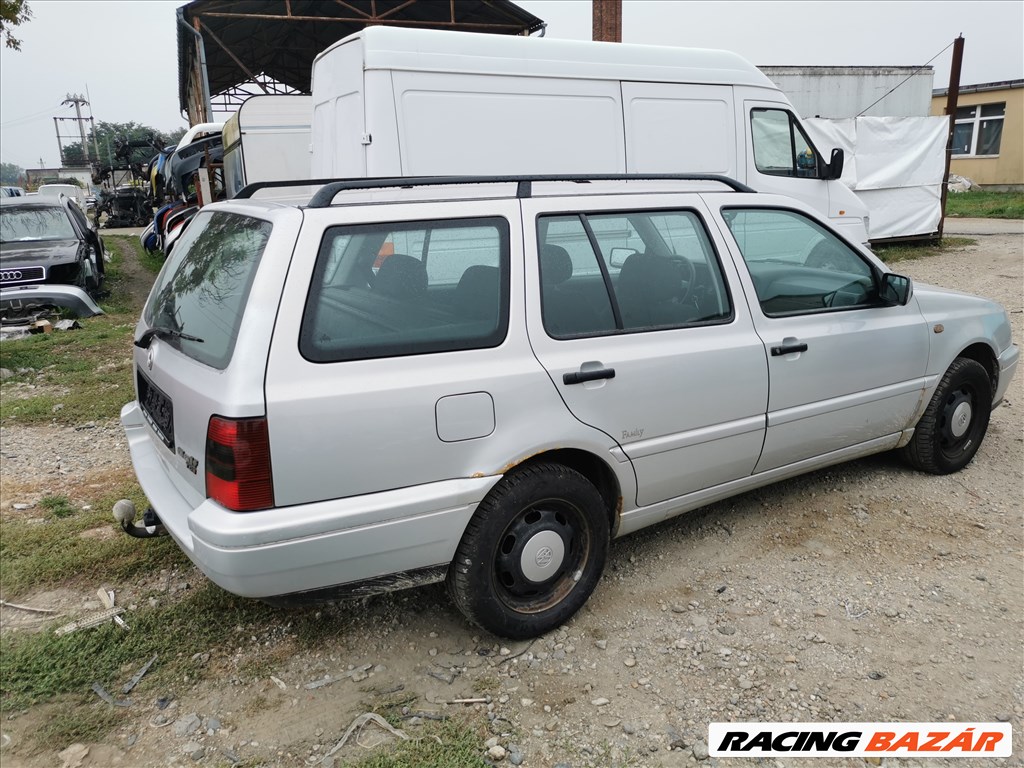 Volkswagen Golf III Variant GL 1.9 TDI karosszéria elemek LB7Z színben eladók lb7zgolf3 vwgolf19tdi 4. kép