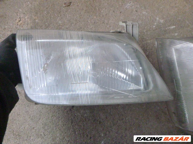 Suzuki Swift III 1998 első lámpa fültörött 3. kép