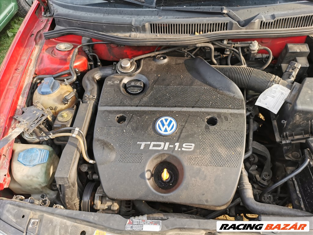 Volkswagen Golf IV 1.9 TDI karosszéria elemek LP3G színben eladók lp3ggolf4 vwgolf19tdi 20. kép