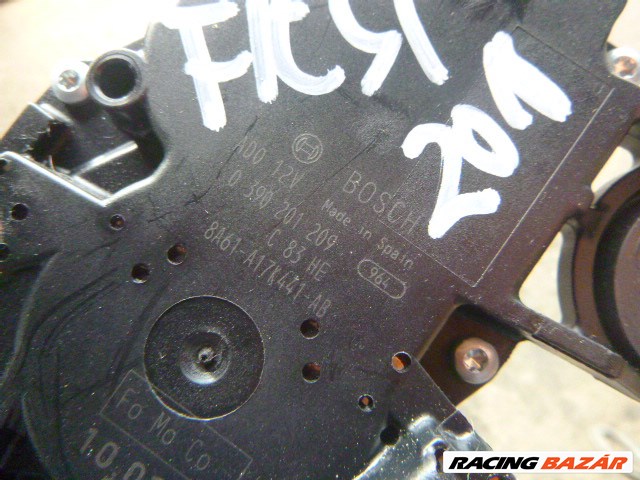 Ford Fiesta (6th gen) 2012 hátsó ablaktörlő motor 0 390 201 209 BOSCH 8a61a17k441ab 2. kép