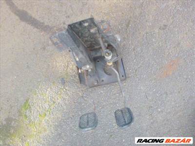 Lada ( ELVILEG Niva  1,7)    pedálsor