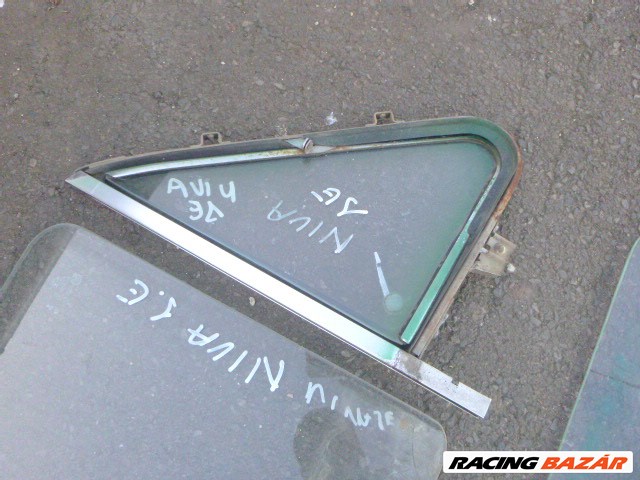 Lada Niva első ajtóüveg  7. kép