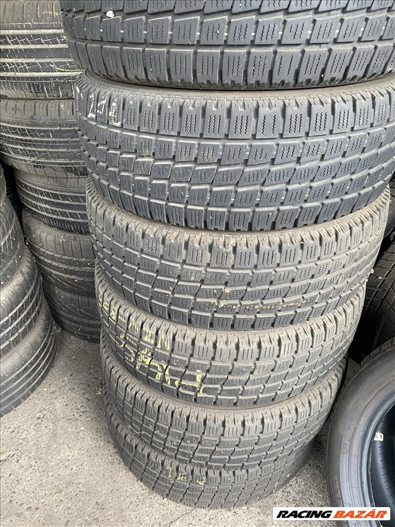  215/6016" használt Toyo Tires téli gumi gumi 1. kép