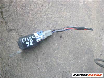 Honda Civic (6th gen) 1998 1,4 D14A4 ,, DENSO RELÉ CSATLAKOZÓVAL 0567008570