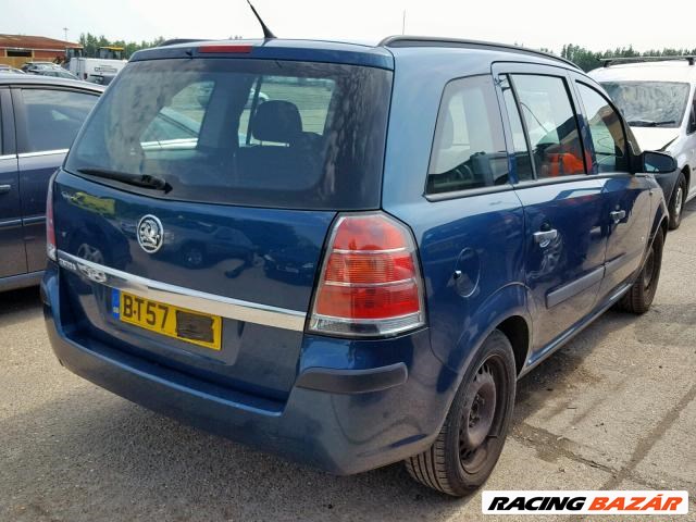 Opel Zafira B bontott alkatrészek 4. kép