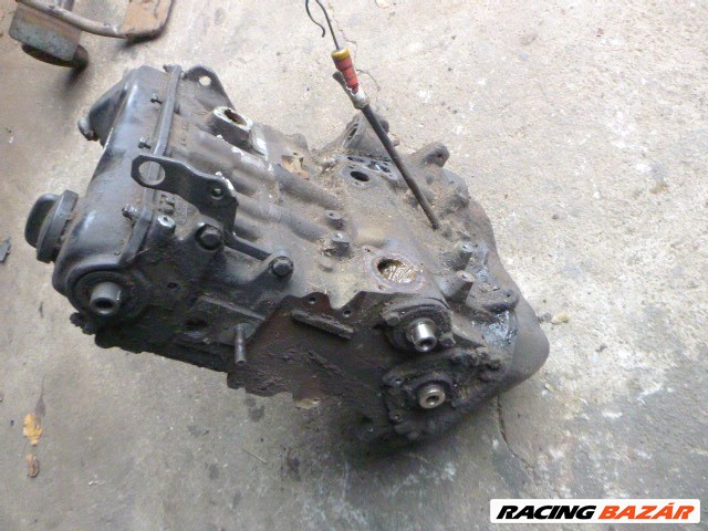 Audi 100 (C3 - 44) C3 - 44 1991 1,8 BENZIN (SH-KÓD) motor  4. kép