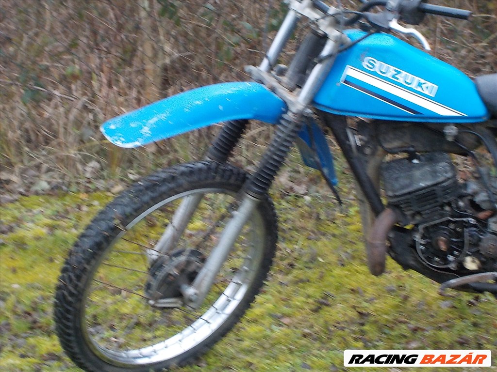 SUZUKI TS 125-ÖS OLDTIMER MKP. ,GYÚJTÓTEKERCS HIÁNYOSAN-PAPIROK NÉLKŰL ELADÓ 10. kép