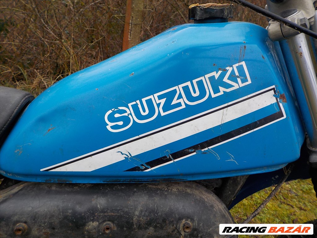 SUZUKI TS 125-ÖS OLDTIMER MKP. ,GYÚJTÓTEKERCS HIÁNYOSAN-PAPIROK NÉLKŰL ELADÓ 22. kép