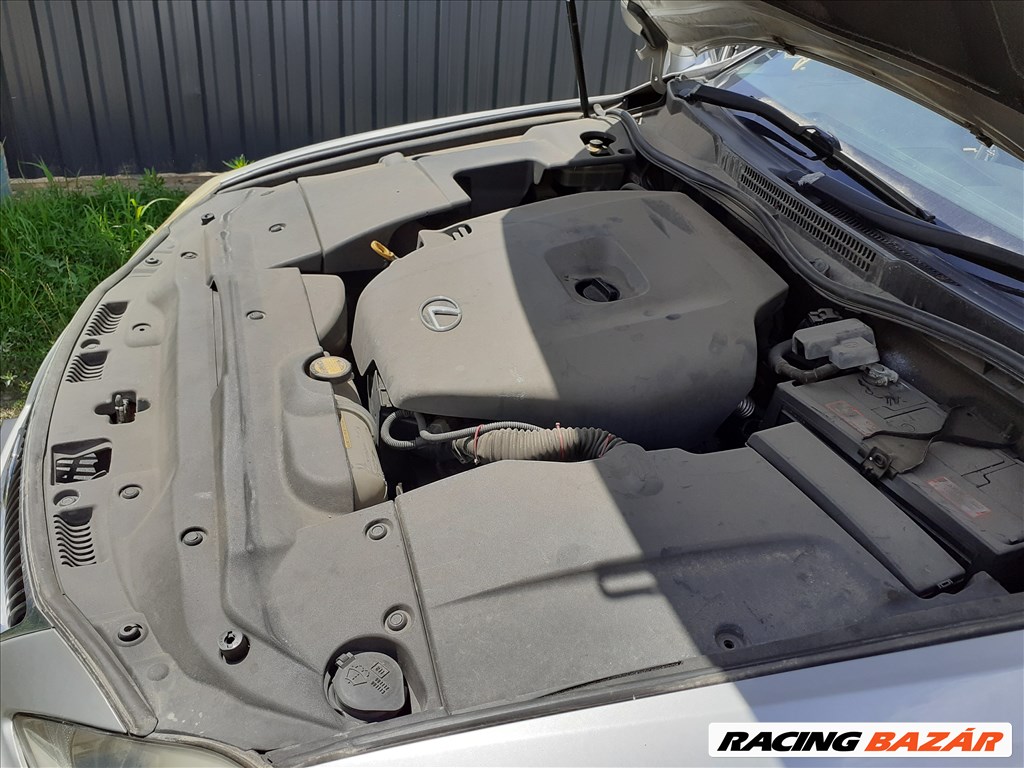 Lexus Is 220d 220 d d-cat motor alkatrészei motoralkatrész  2. kép