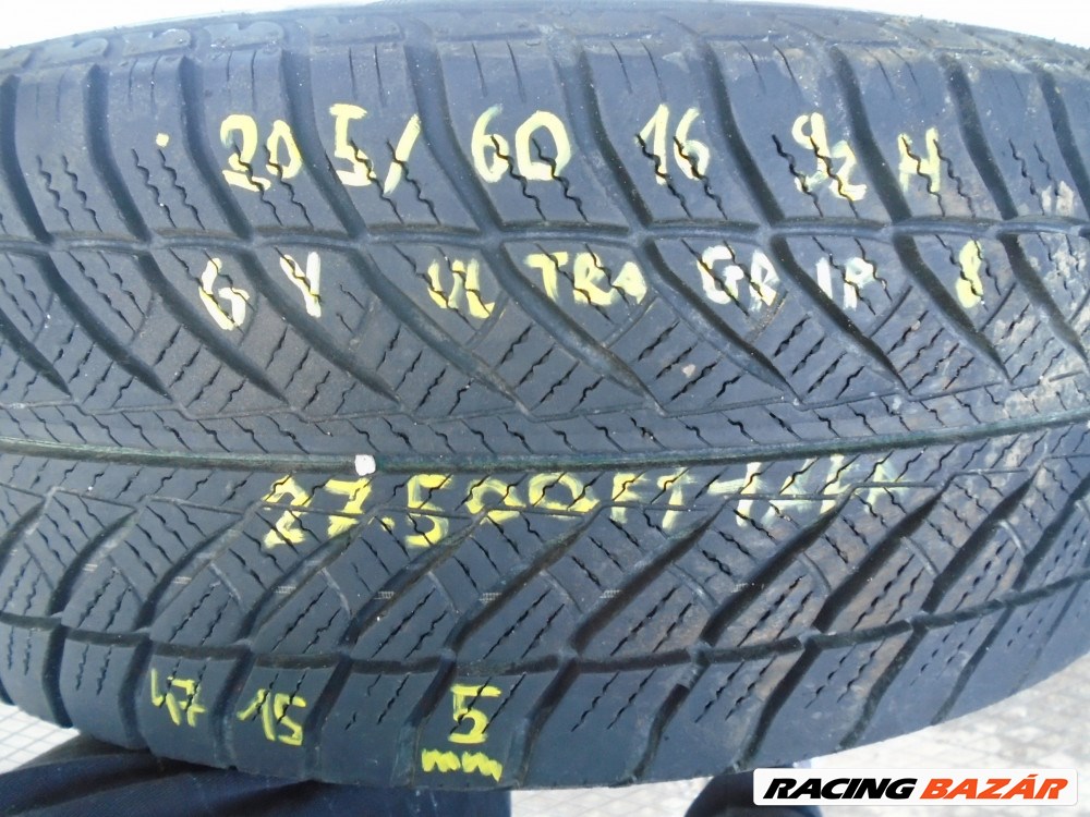 BMW alufelni szett téli gumival - V Speiche 471 - 205/60R16 92H -Goodyear Ultragrip 8 - 5mm - DOT 4715 4. kép