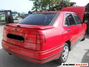 SEAT TOLEDO -99 Jobb hátsó ajtóüveg