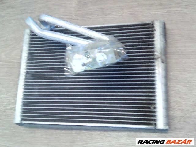 FIAT GRANDE PUNTO 05.10- Klímahűtő radiátor 1. kép
