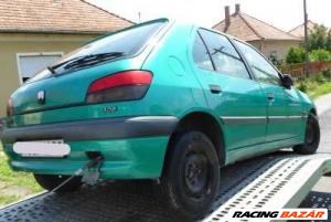 PEUGEOT 306 97-02 Csomagtérajtó. 1. kép