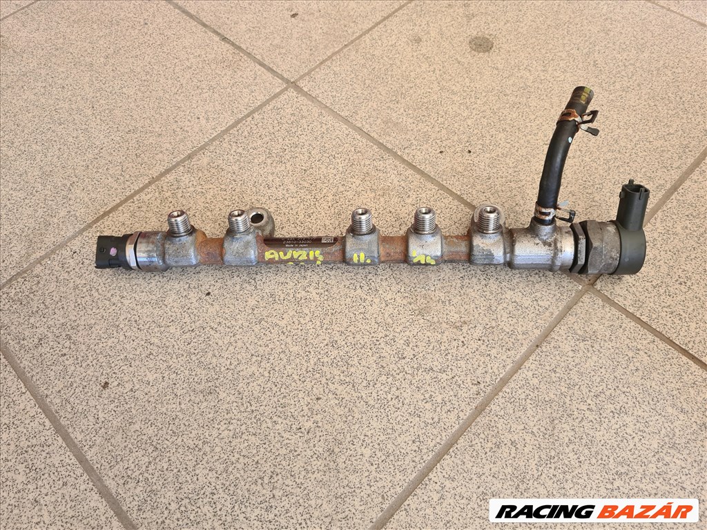 TOYOTA AURIS II 1.4 D-4D Rail cső 2381033030 1. kép