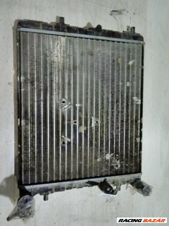 VOLKSWAGEN POLO V. 02-05 Vízhűtő. radiátor 1. kép