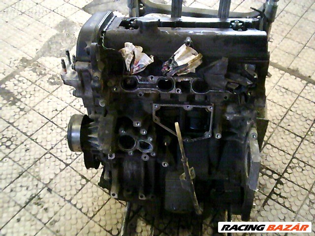 FORD FIESTA 96-99 Motor. benzin fűzött blokk hengerfejjel 1. kép