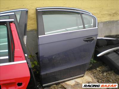 Passat b7 bal hátsó ajtó (sedan)