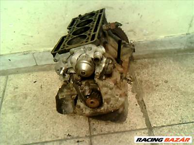 RENAULT TWINGO 93-98 Motor. benzin fűzött blokk hengerfej nélkül