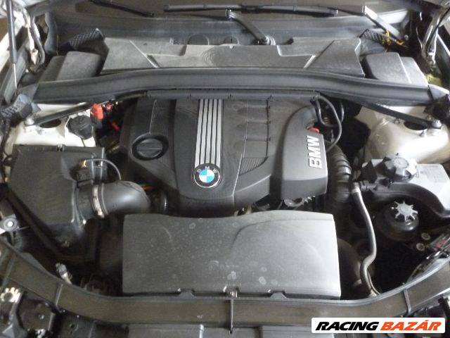 BMW X1 (E84) bontott alkatrészei 4. kép