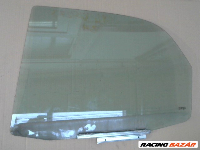 SUZUKI SX4 Bal hátsó ajtóüveg 1. kép