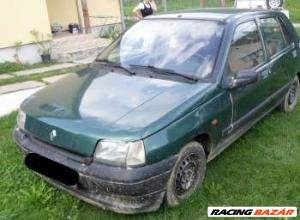 RENAULT CLIO 90-96 Jobb első fényszóró