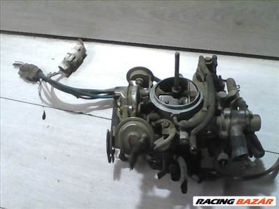 MAZDA 121 -90 Karburátor
