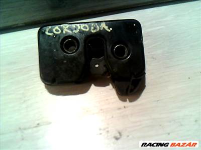 SEAT CORDOBA 99-02 Csomagtérajtó zárszerkezet