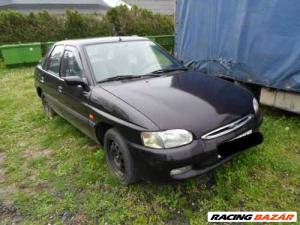 FORD ESCORT 95- Jobb első ajtóüveg