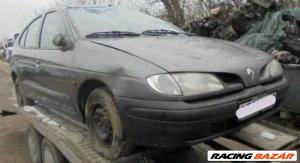 RENAULT MEGANE 95-99 Bal első csonkállvány