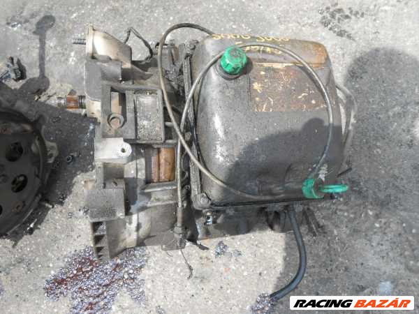 SAAB 9000 Sebességváltó. benzines manuális 1. kép