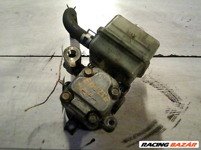 MAZDA MPV 99-05 Kormány szervó szivattyú hidraulikus 1. kép