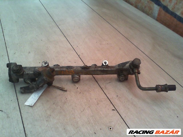 HONDA ACCORD 89-93 Injektor befecskendező híd  1. kép