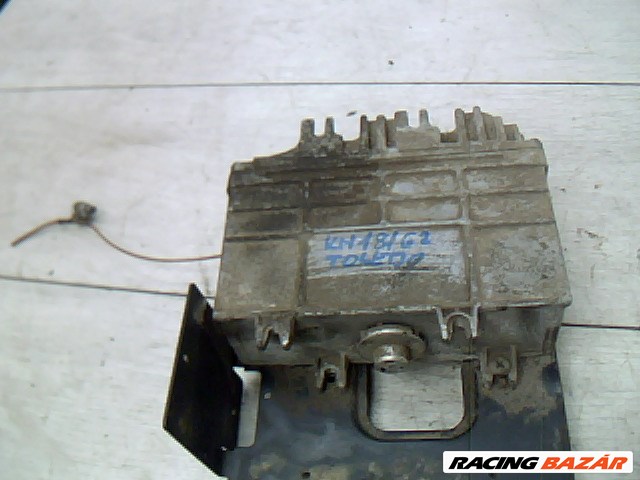 SEAT TOLEDO -99 Motorvezérlő egység ECU PCM modul 1. kép