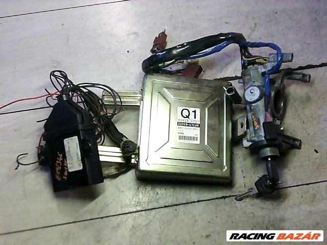 SUZUKI SWIFT 96-05 Motorvezérlő egység ECU PCM modul 1. kép