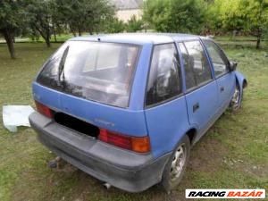 SUZUKI SWIFT 89-96 Hátsó lökhárító felső 1. kép