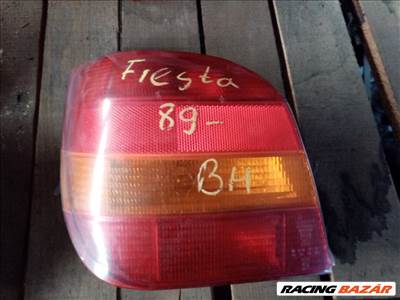 FORD FIESTA 89-95 Bal hátsó lámpa