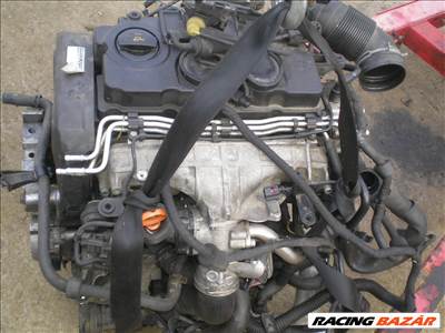 Volkswagen Passat B6 Passat b6 2.0 BMR BMN motor motoralkatrészek 