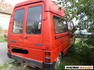 RENAULT TRAFIC -94 Jobb hátsó ajtóüveg 1. kép