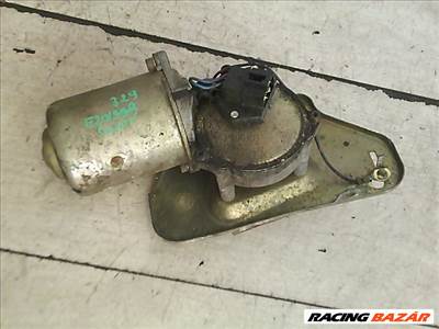 SUZUKI SWIFT 96-05 Ablaktörlő motor első