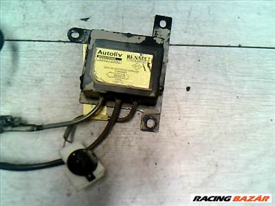 RENAULT TWINGO 93-98 Légzsák indító elektronika